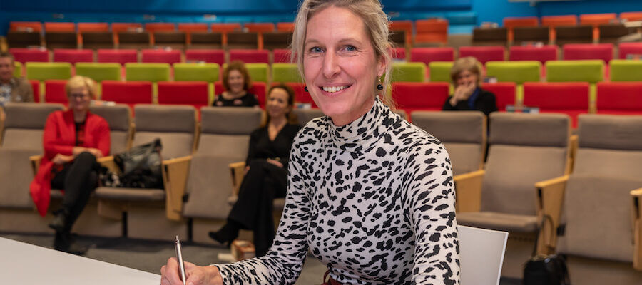 Cecile Takkenkamp - Psychologie in Organisatie - AOG